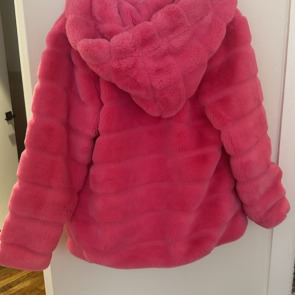 Apparis Faux Fur Pink Coat size M - Picture 5 of 6